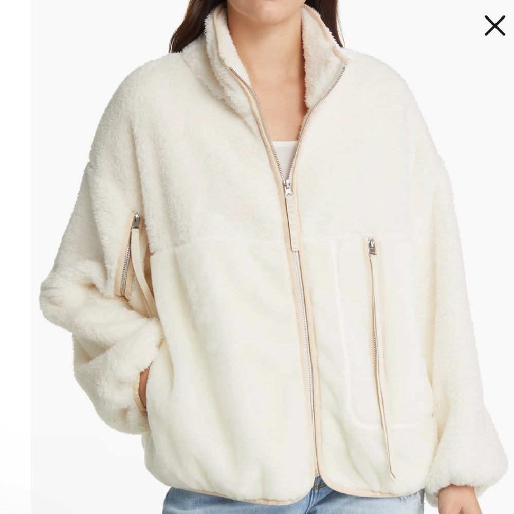 UGG Women’s Marlene Sherpa Jacket II, BNWT, Size Med.